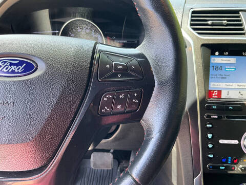 2018 Ford Explorer Sport