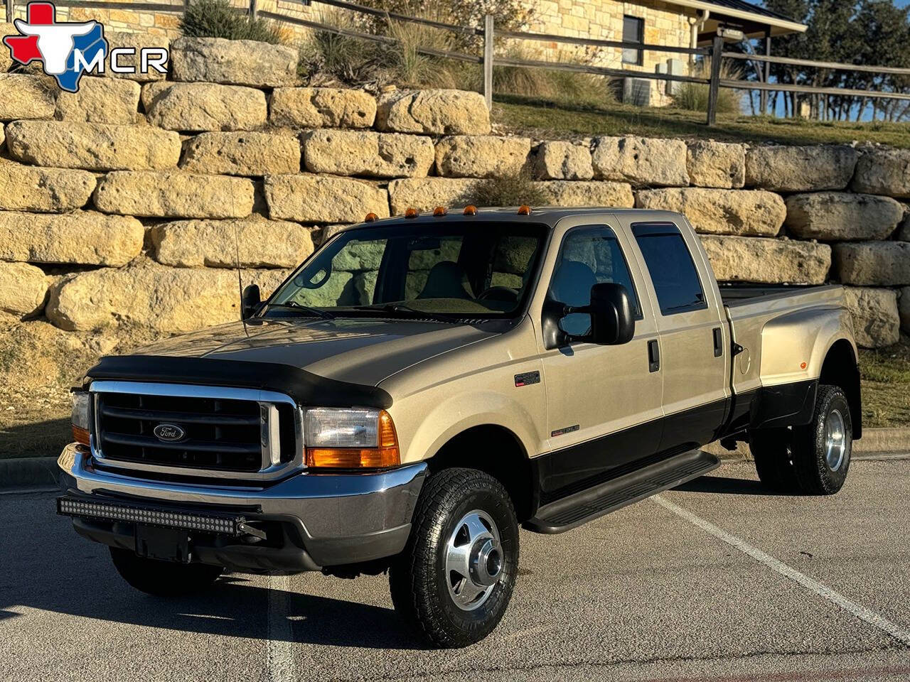 2000 Ford F-350 Super Duty for sale at TMCR LLC in SPICEWOOD, TX