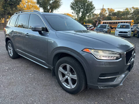 2017 Volvo XC90 T5 Momentum
