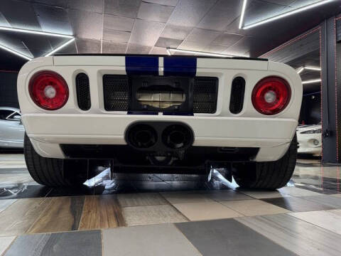 2005 Ford GT