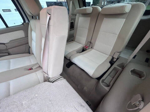 2010 Ford Explorer XLT