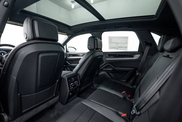 2026 Porsche Cayenne