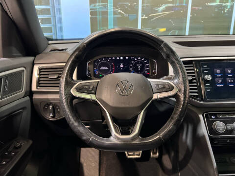 2020 Volkswagen Atlas Cross Sport V6 SEL R-Line 4Motion