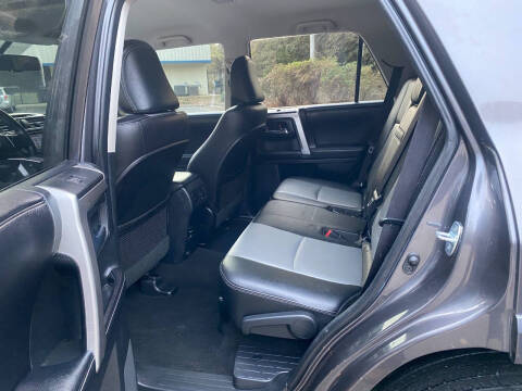 2017 Toyota 4Runner SR5