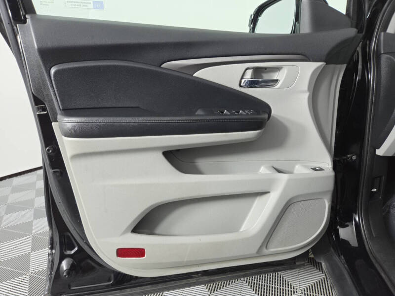 2017 Honda Pilot EX