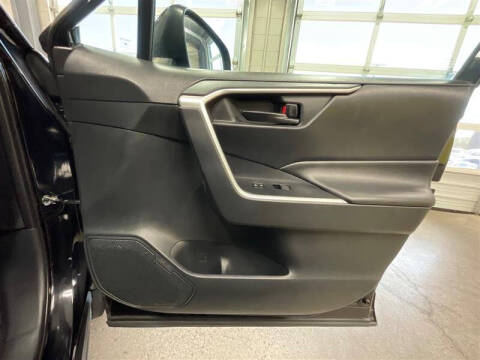 2019 Toyota RAV4 Hybrid LE