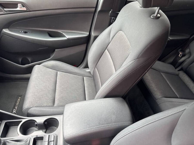2017 Hyundai Tucson SE