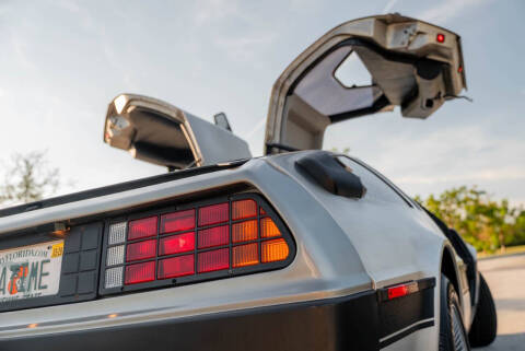 1981 DeLorean DMC-12