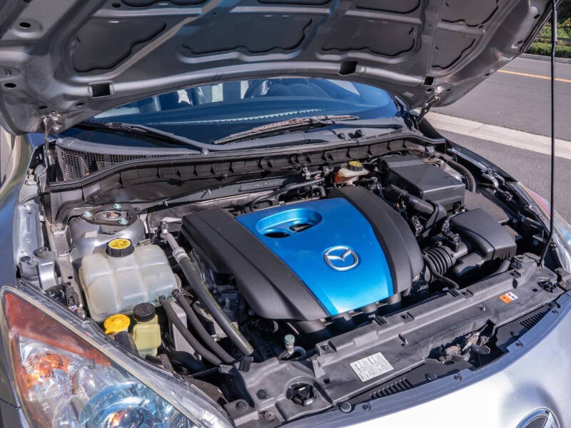 2013 Mazda MAZDA3 i Grand Touring