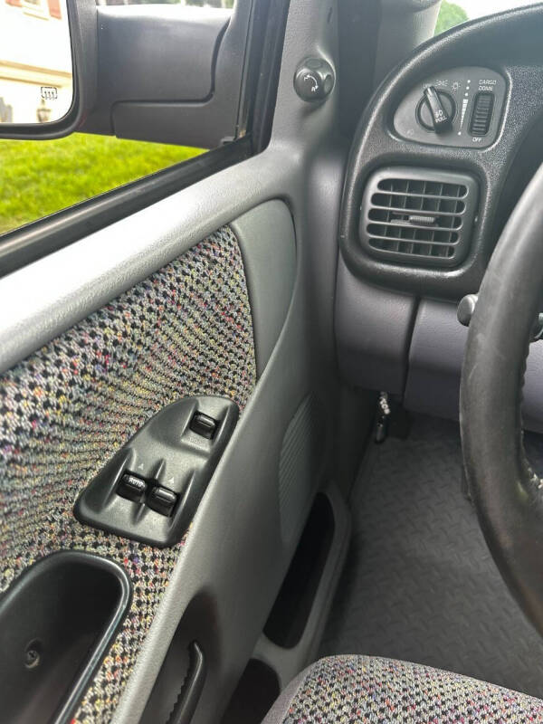 2000 Dodge Ram 2500 ST