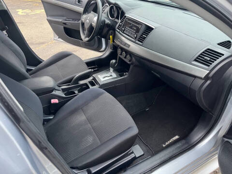 2015 Mitsubishi Lancer ES