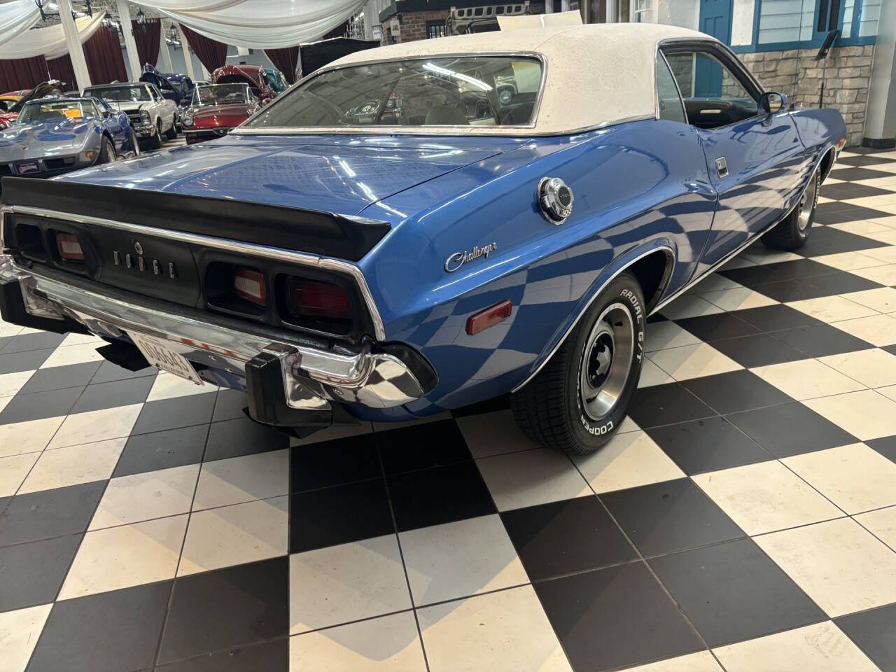 1973 Dodge Challenger 9