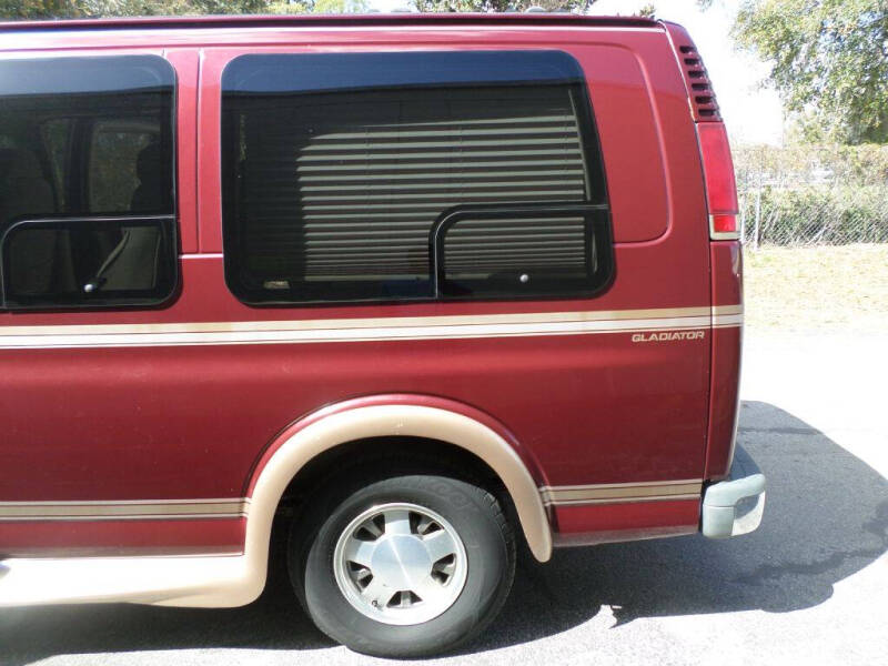 2000 Chevrolet Express 1500