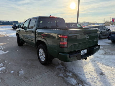 2023 Nissan Frontier SV