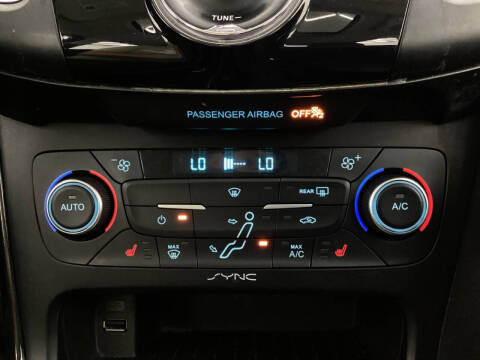 2018 Ford Focus Titanium