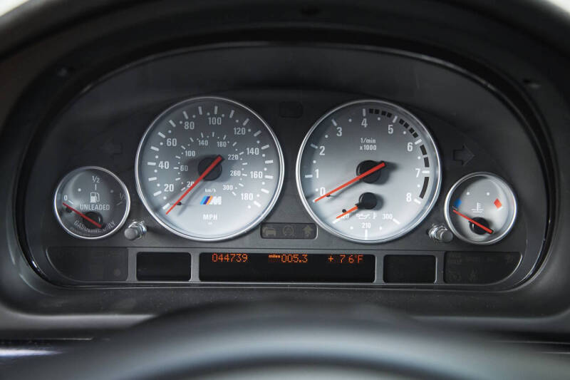 2001 BMW M5
