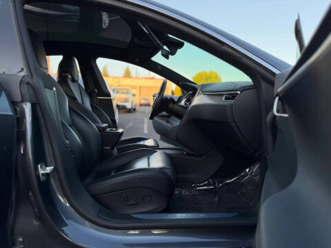 2017 Tesla Model S