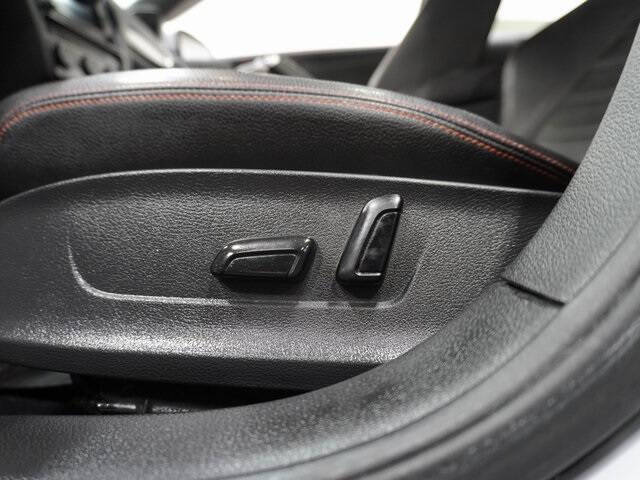 2017 Volkswagen Jetta 2.0T GLI