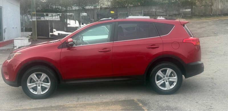 2013 Toyota RAV4 XLE's photo