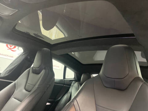 2015 Tesla Model S