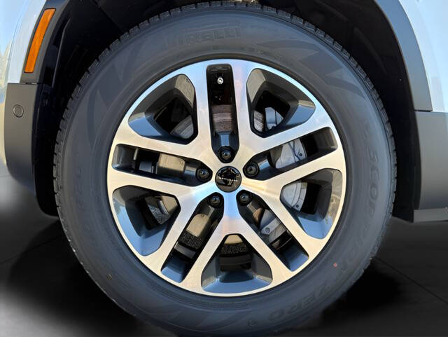 2026 Land Rover Defender 110 P300 S