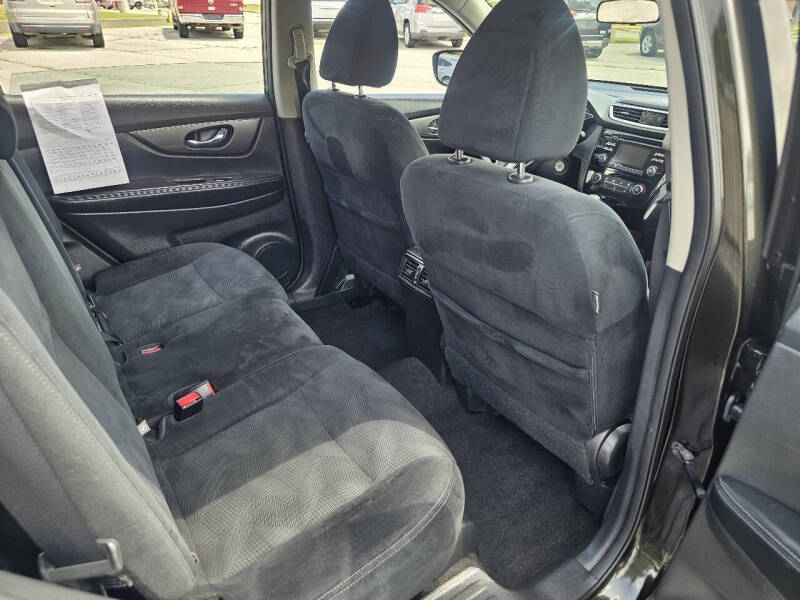 2016 Nissan Rogue S