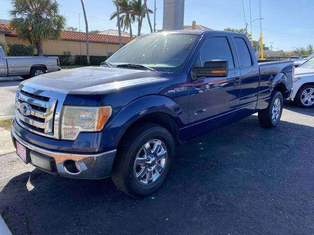 2010 Ford F-150 XLT's photo