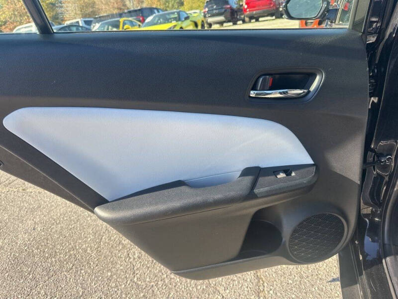 2018 Toyota Prius Three