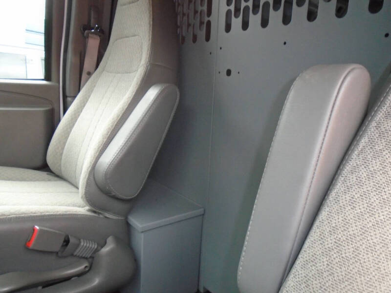 2020 Chevrolet Express 2500
