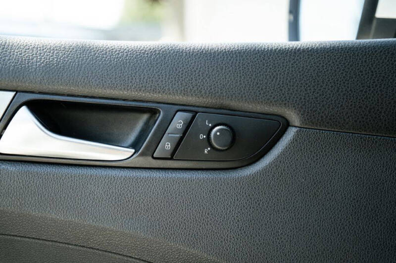 2013 Volkswagen Passat