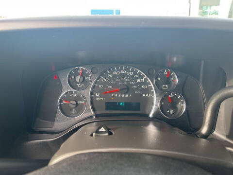 2024 Chevrolet Express 2500