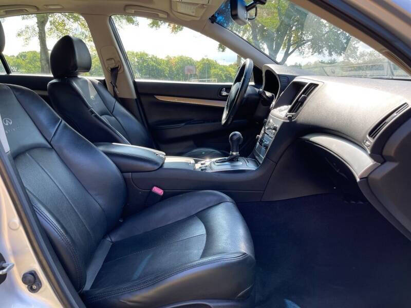 2012 Infiniti G37 Sedan x