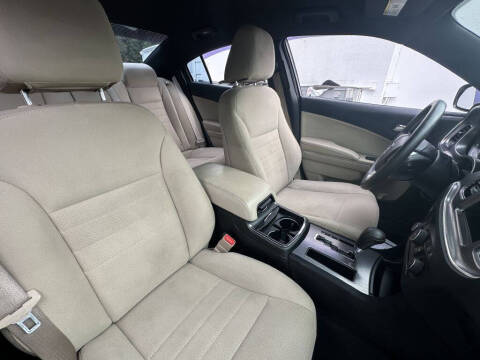 2014 Dodge Charger SE