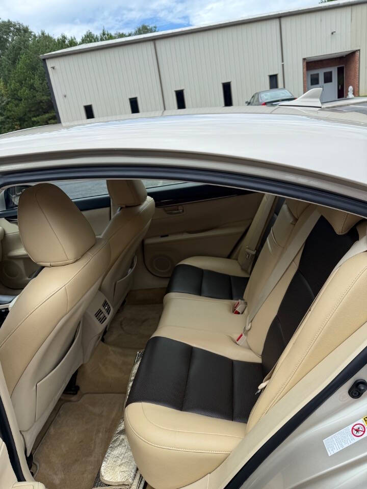 2013 Lexus ES 350 for sale at 2nd Chance Motors, LLC. in Decatur, GA