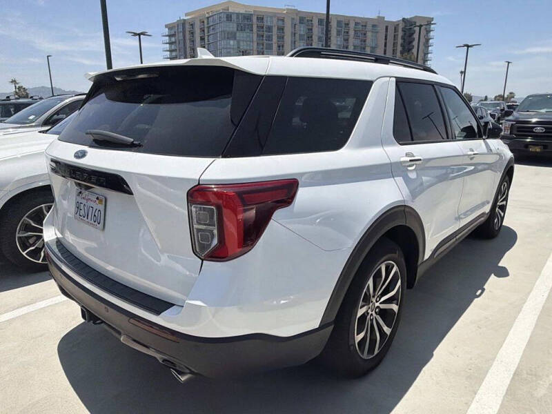 2022 Ford Explorer ST-Line