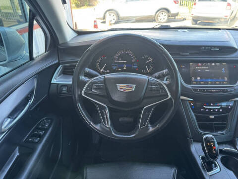 2019 Cadillac XT5 Premium Luxury