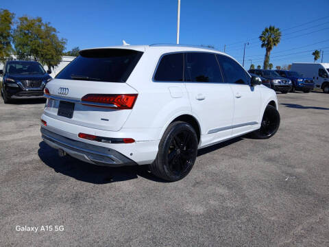 2021 Audi Q7 quattro Premium Plus 55 TFSI