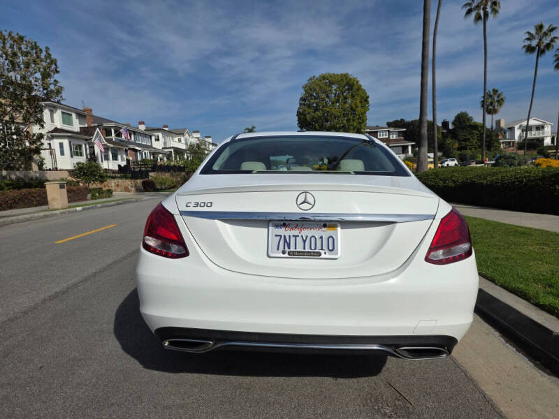 2016 Mercedes-Benz C-Class