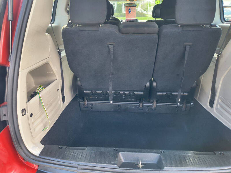 2016 Dodge Grand Caravan American Value Package