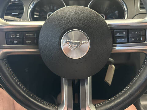 2014 Ford Mustang V6