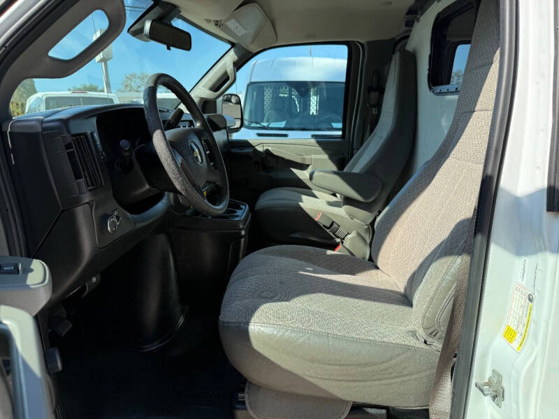 2019 Chevrolet Express 2500