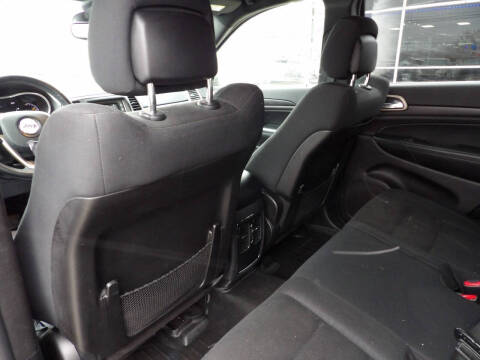 2017 Jeep Grand Cherokee Laredo E