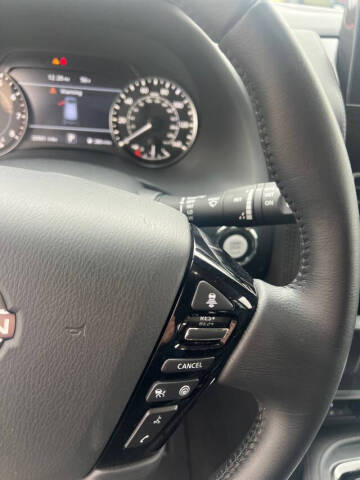 2023 Nissan Armada SV