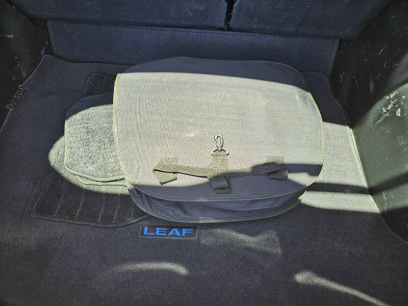 2024 Nissan LEAF S