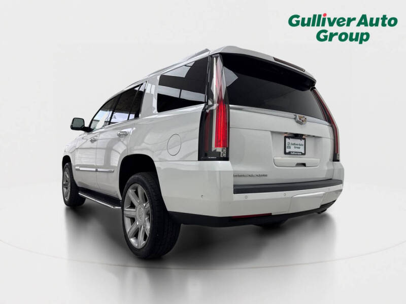 2018 Cadillac Escalade Luxury