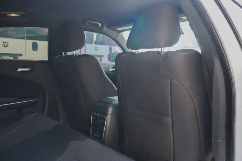 2020 Dodge Charger SXT