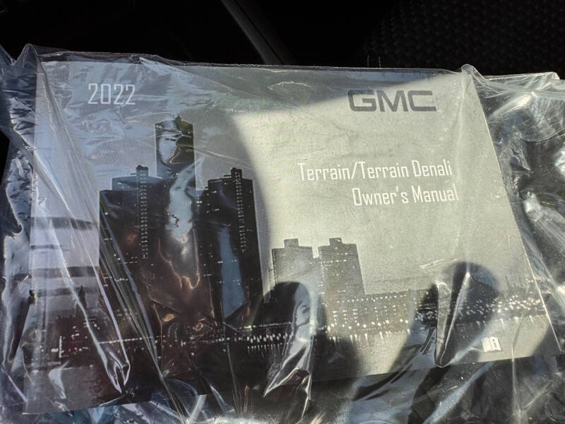 2022 GMC Terrain SLE