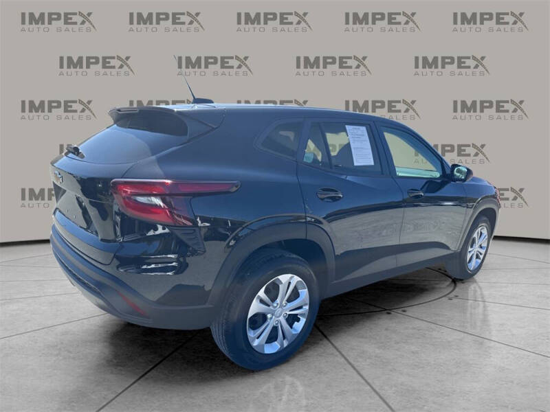 2024 Chevrolet Trax LS