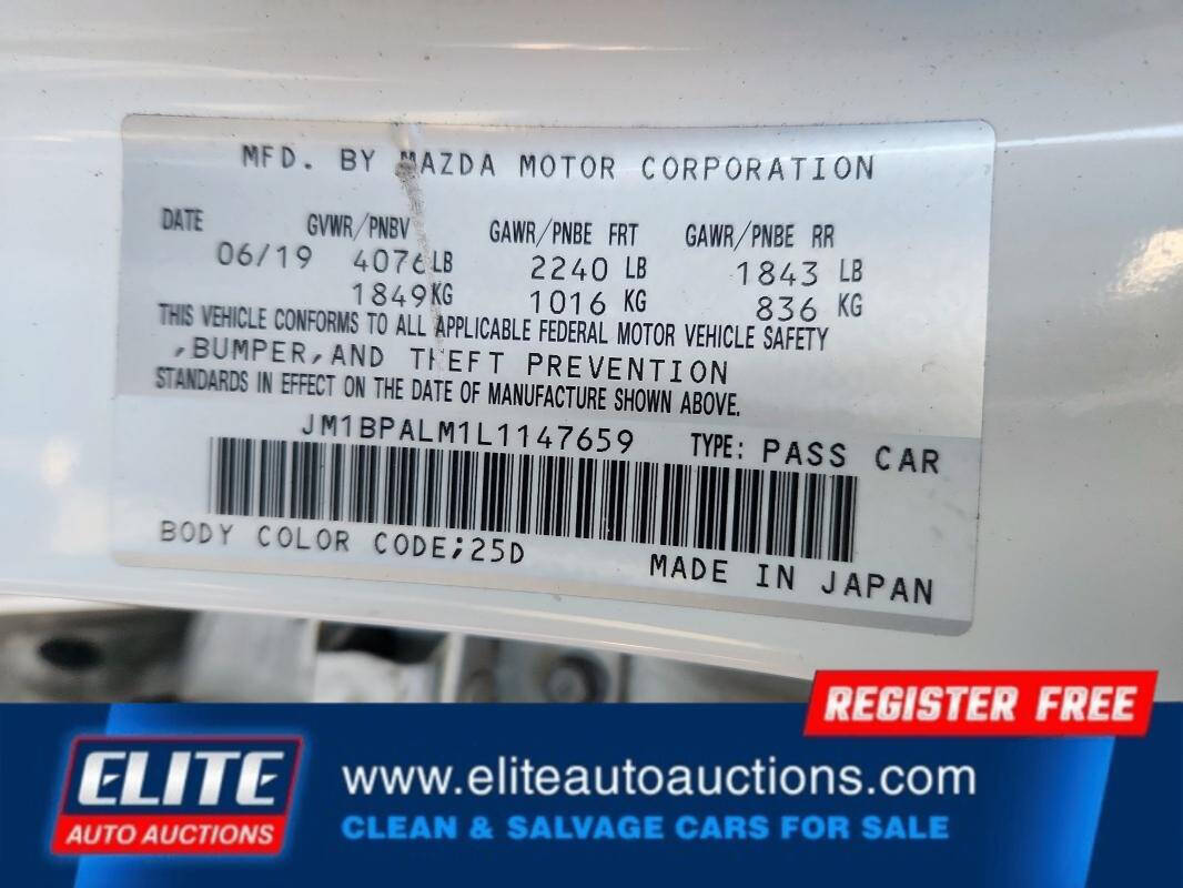 White 2020 Mazda Mazda3 Hatchback Base Base 4dr Hatchback 24
