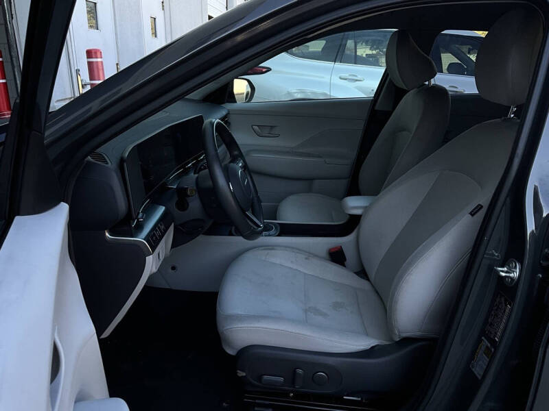 2025 Hyundai Kona SEL